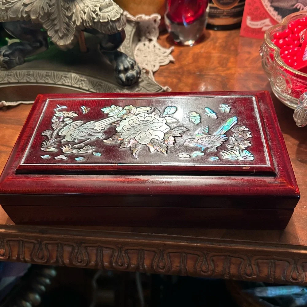 Vintage Inlaid MOP Wooden Jewelry Box